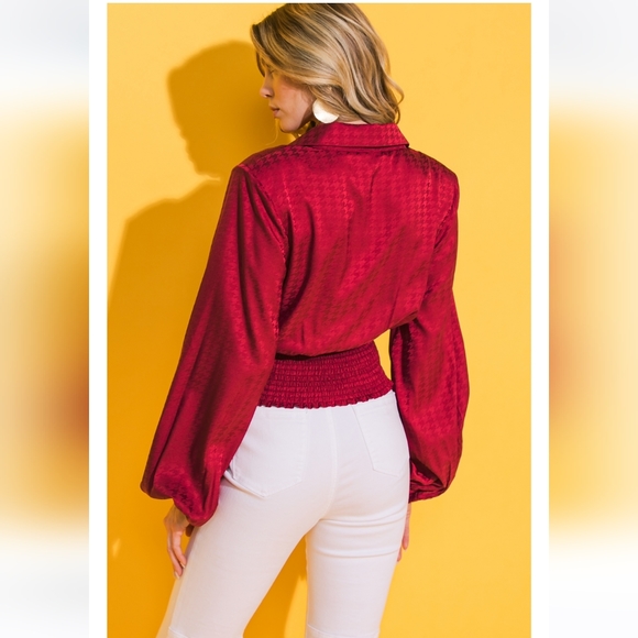 I think I'm falling in love red jacquard satin top - Picture 3 of 5